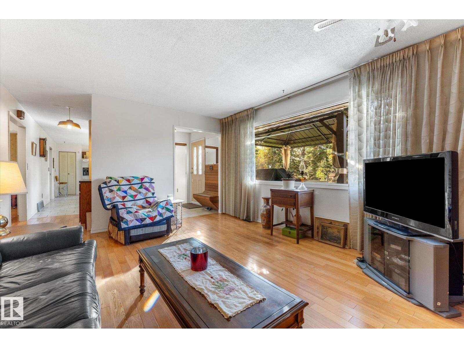 68 51404 RGE ROAD 264 - 12