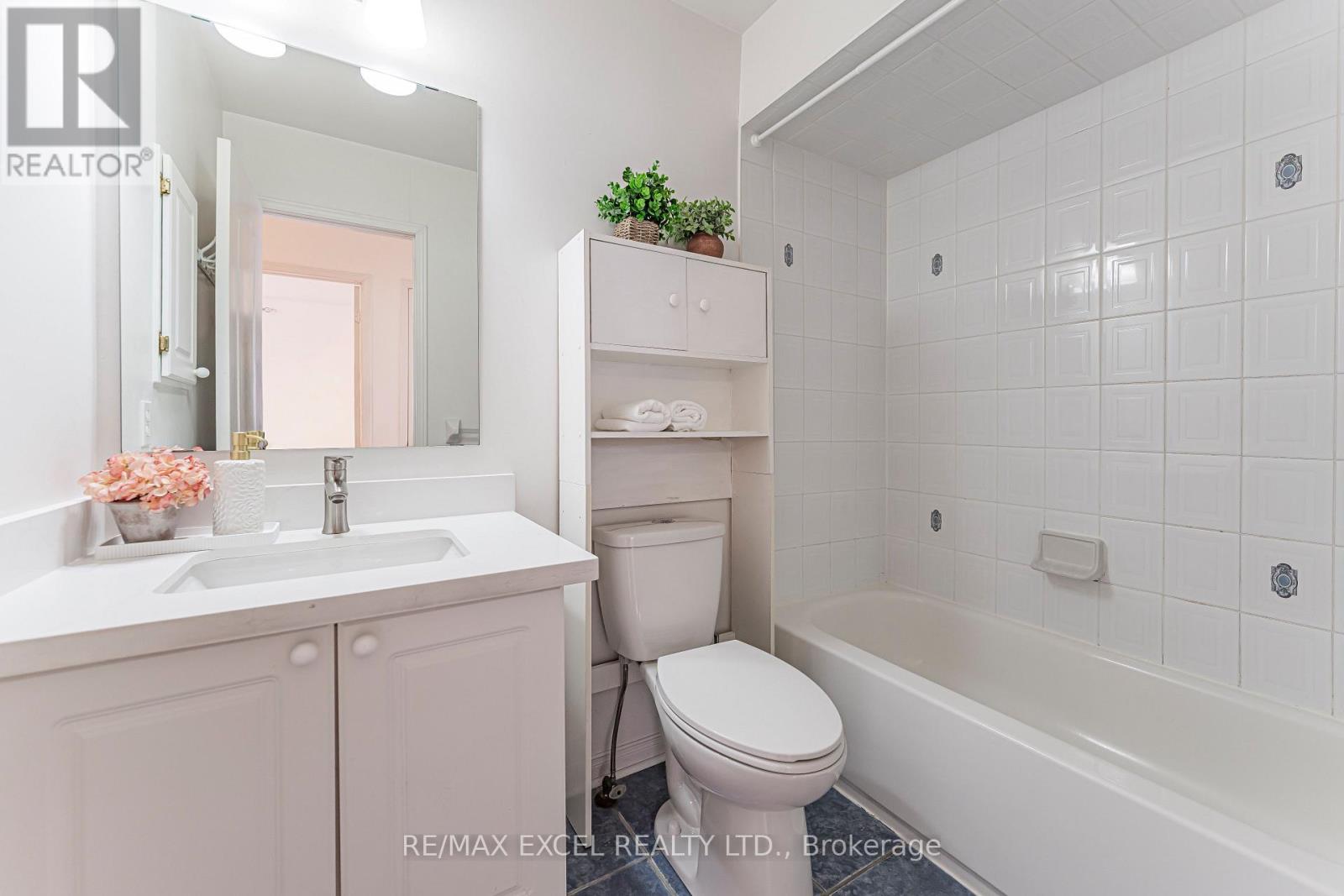 50 CASABEL DRIVE - 39