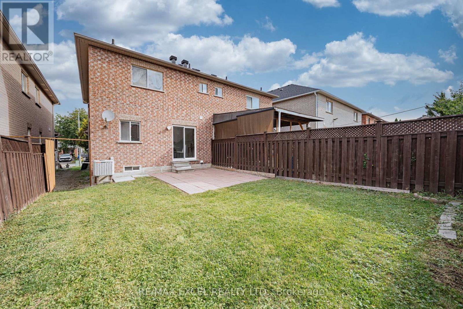 50 CASABEL DRIVE - 48