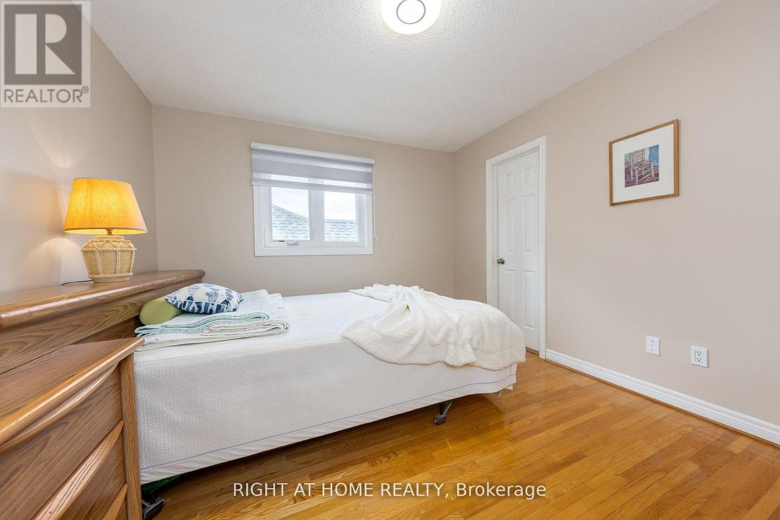 27 ADDISON STREET - 32