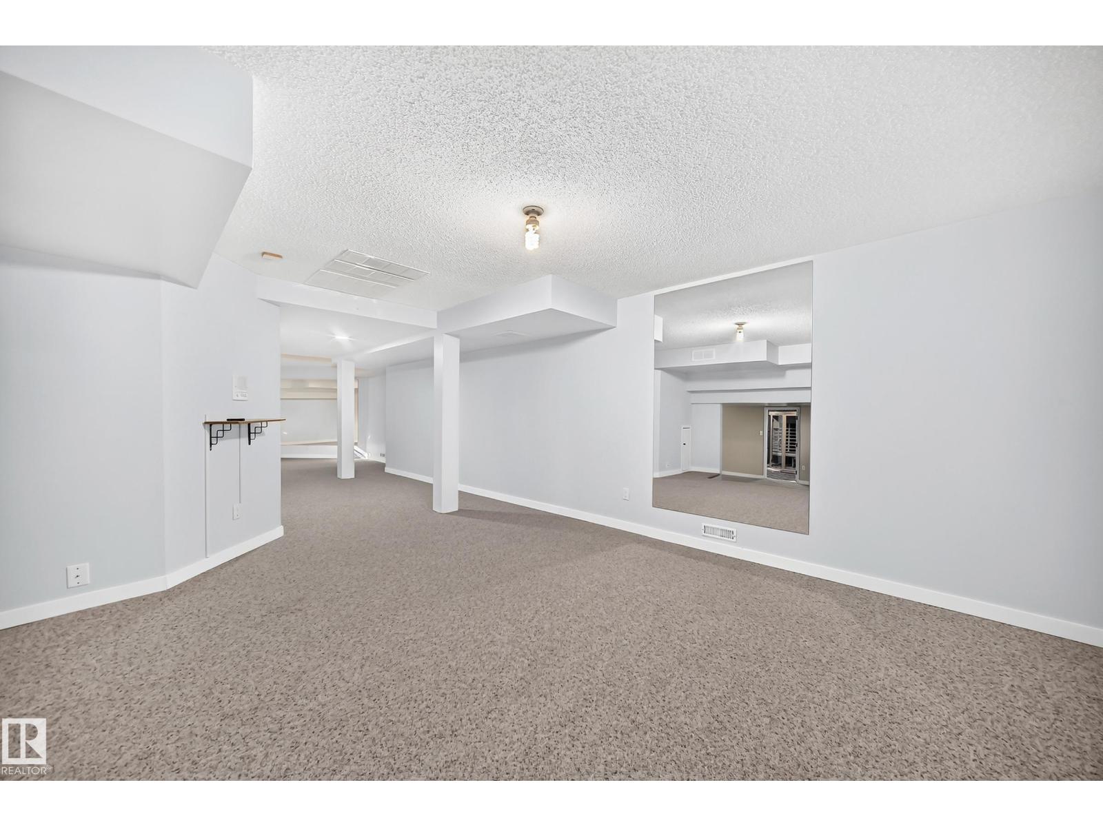 5830 181 ST NW - 38