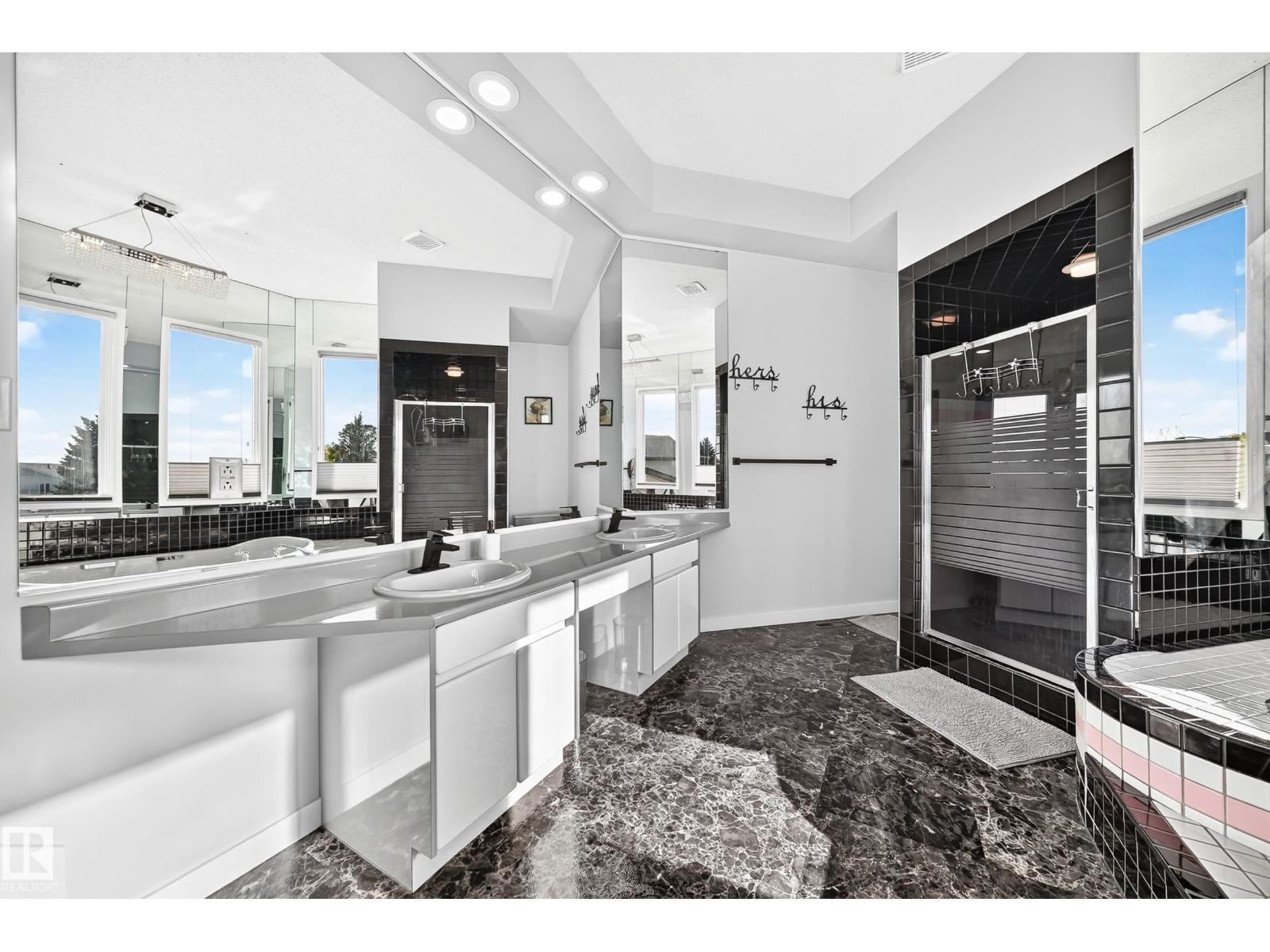 5830 181 ST NW - 28
