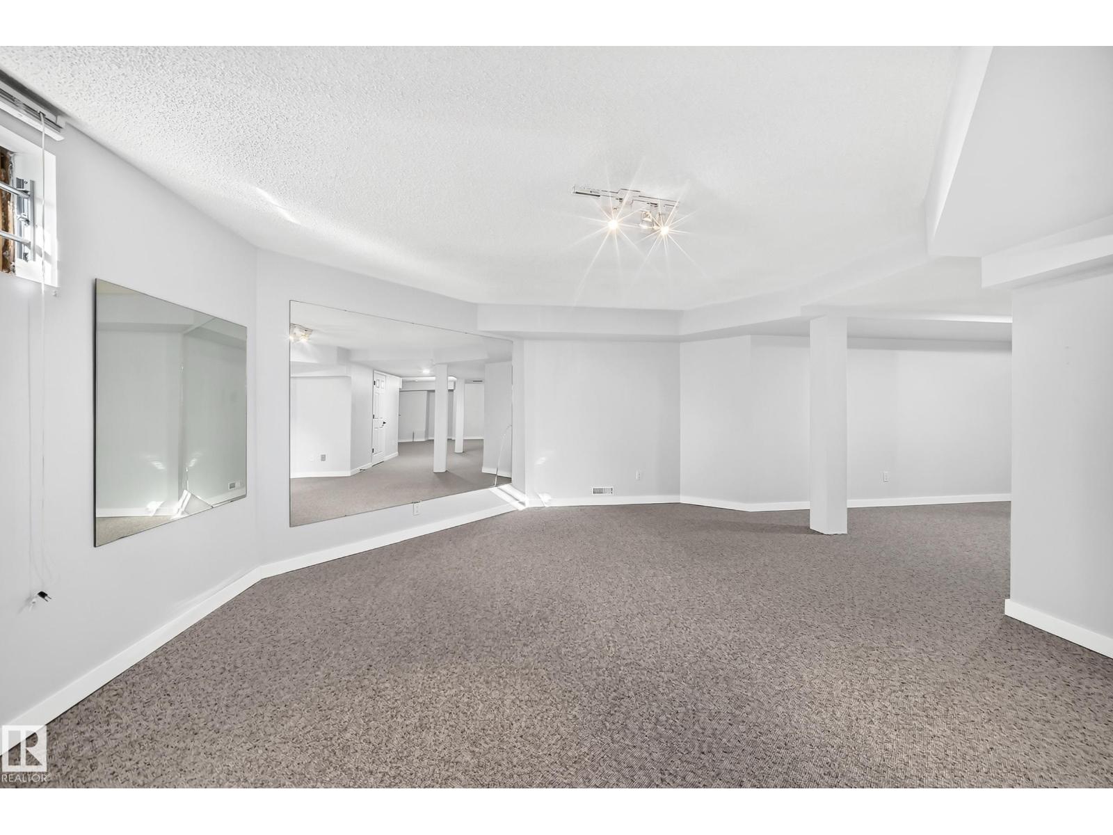5830 181 ST NW - 41