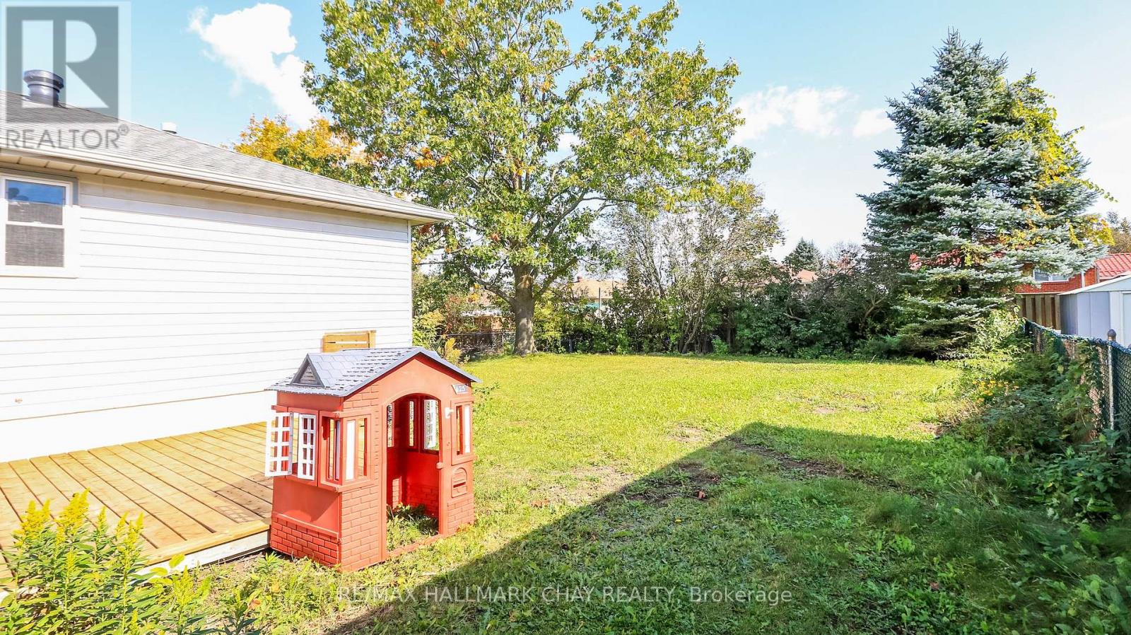 9 Bronte Crescent, Barrie, ON photo 10