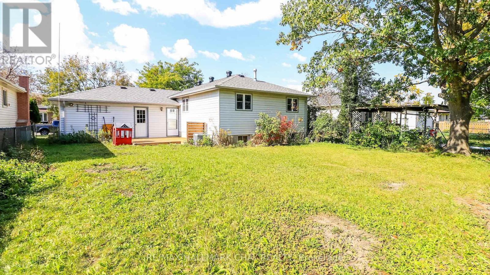 9 BRONTE CRESCENT - 7