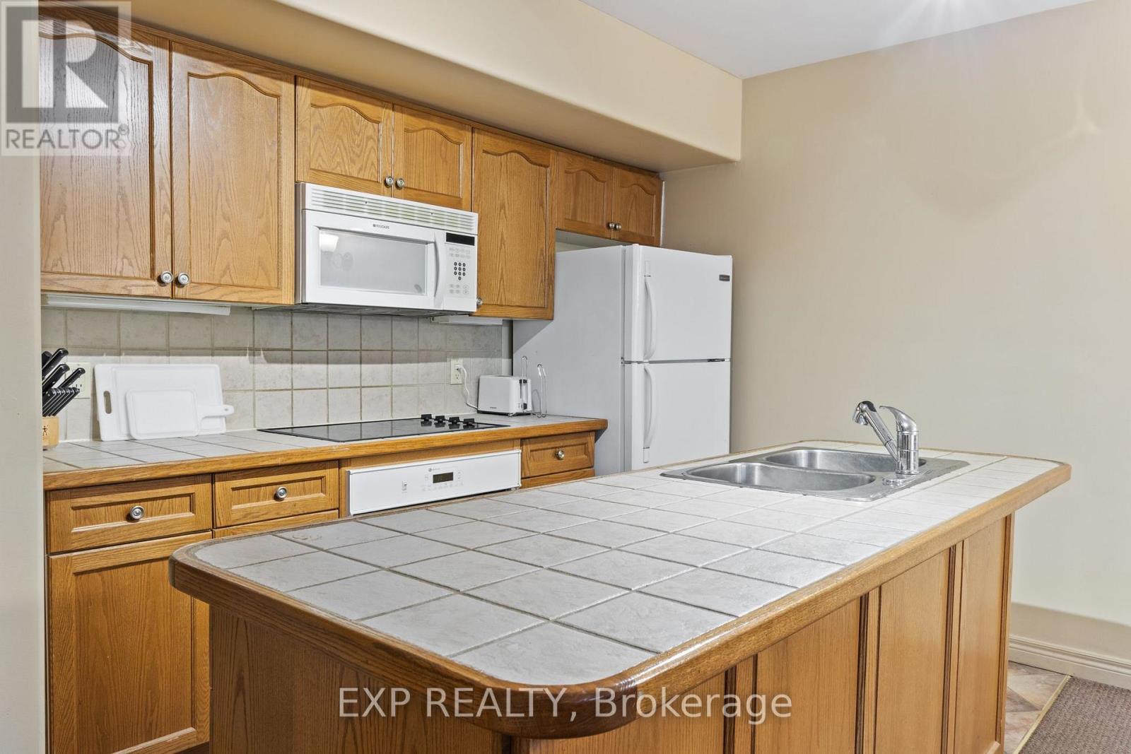 2328/2329- 90 Highland Drive, Oro-Medonte, ON photo 5