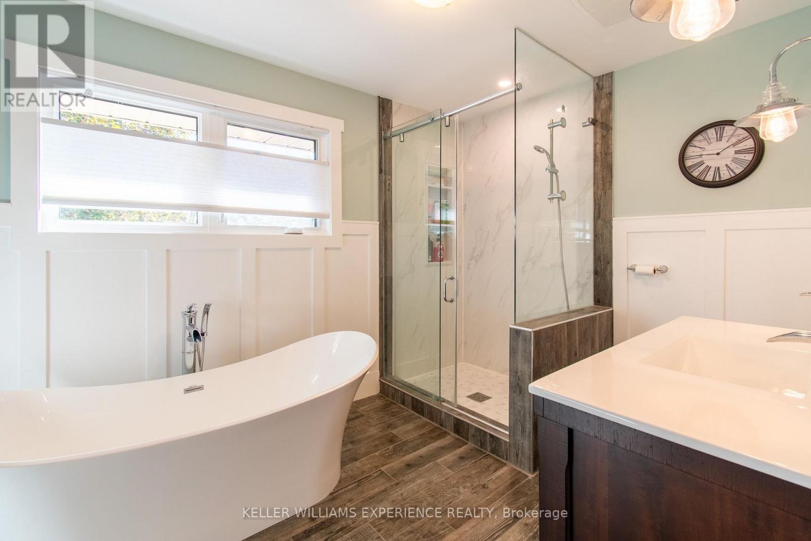 15 Woodcrest Road, Barrie, ON photo 20