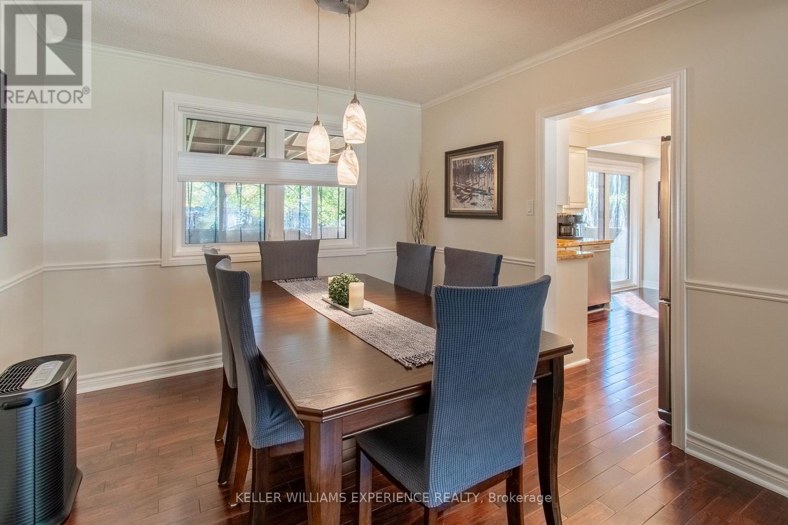 15 Woodcrest Road, Barrie, ON photo 8