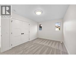 44 Canterbury Drive Sw, Calgary, AB T2W3S8 Photo 32