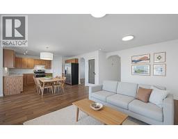 182 Coventry Close NE - photo 3