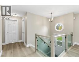 1081 Ohio Road, photo 2