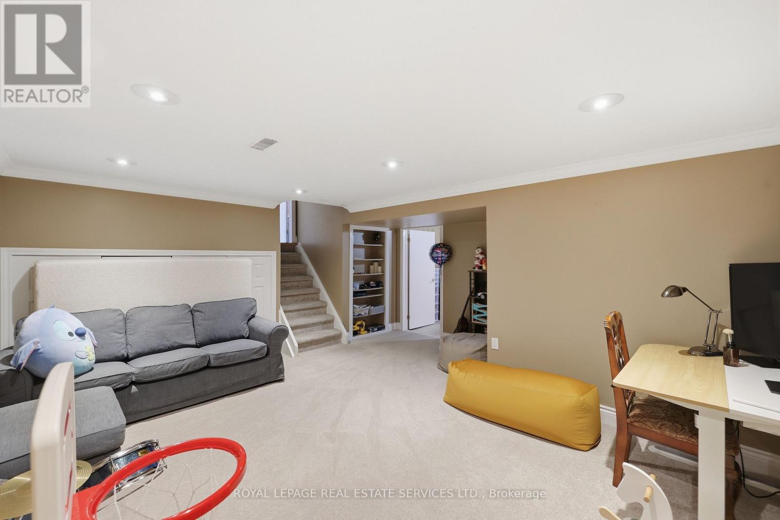 1320 Hillview Crescent, Oakville, ON photo 29