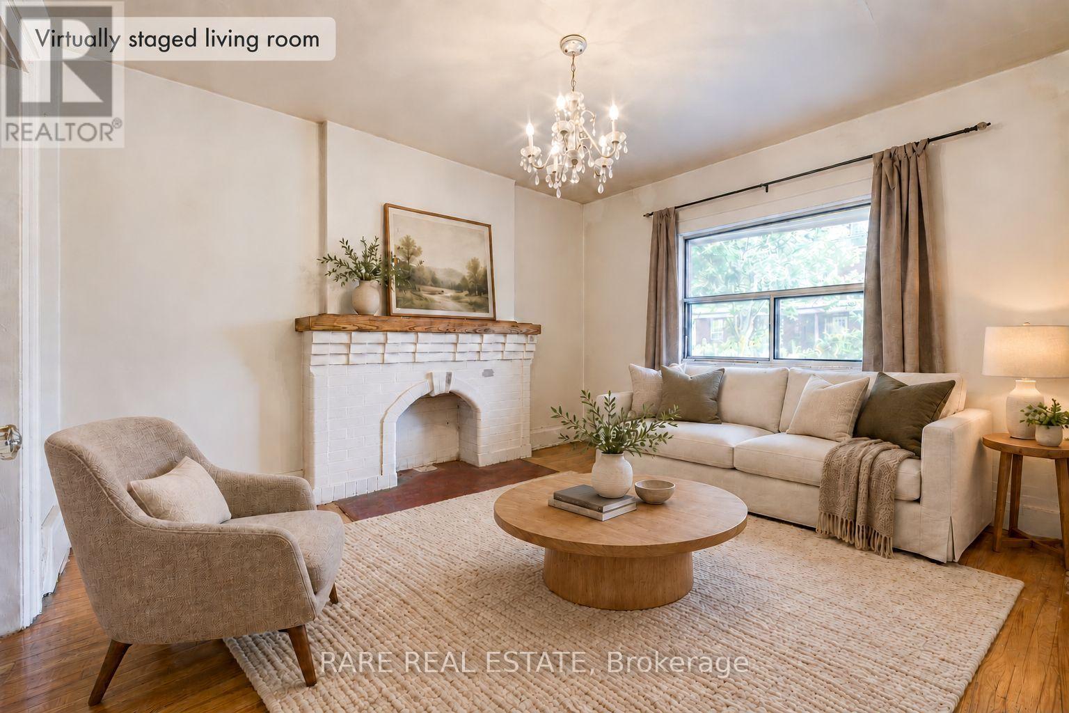 842 Shaw Street, Toronto, ON photo 4