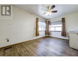 842 Shaw Street, Toronto, ON M6G3M2 Photo 10