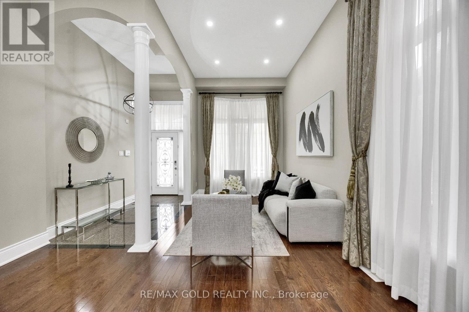 120 Watsonbrook Drive, Brampton, ON photo 5