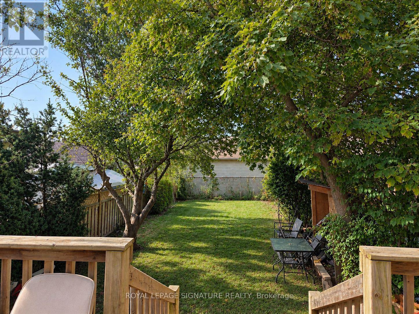 26 FAIRBANK AVENUE - 17