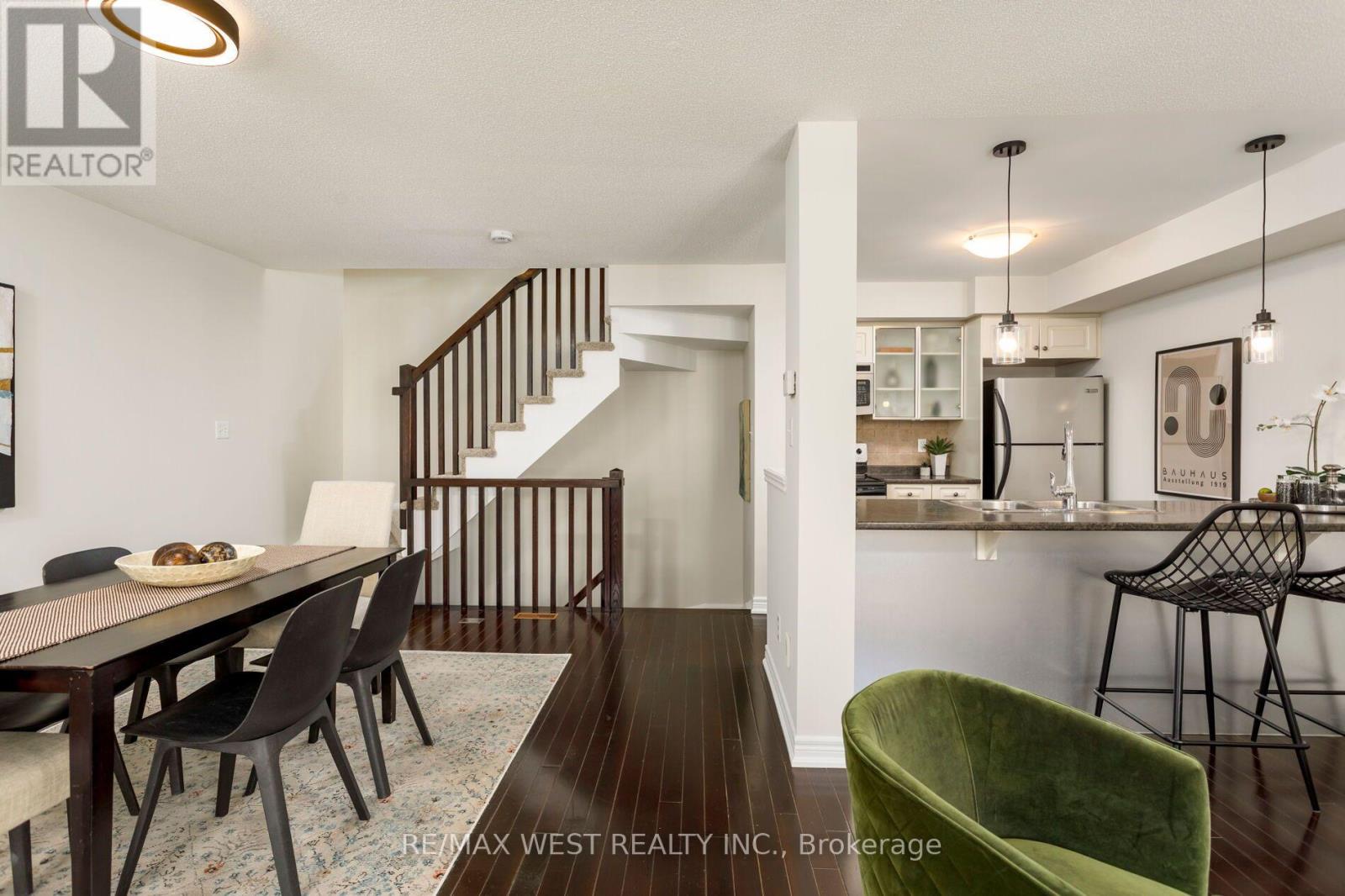 628 Bibby Common, Burlington, ON photo 7