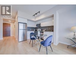 1008 - 2200 Lakeshore Boulevard W, Toronto, ON M8V1A4 Photo 6