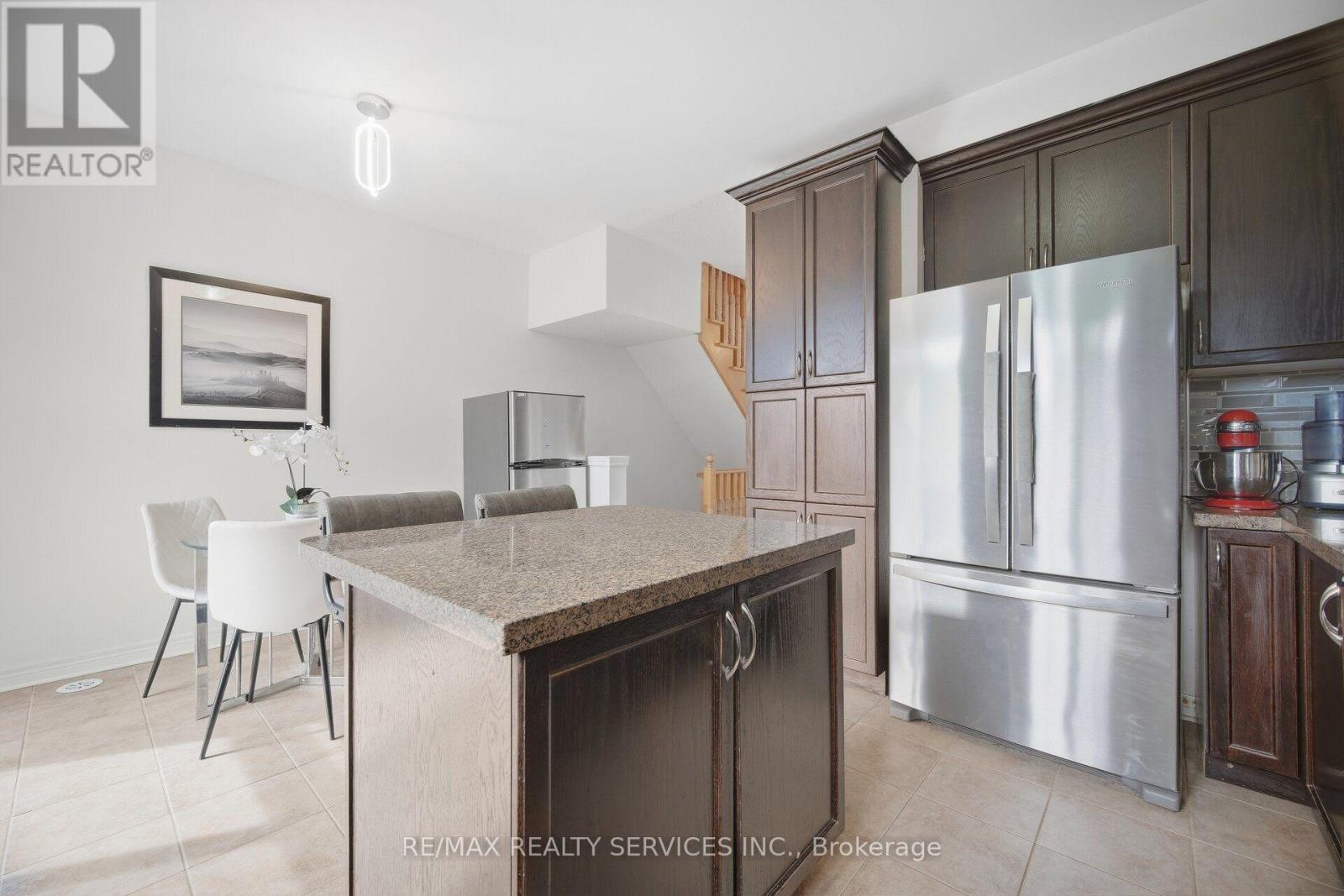 42- 7 Cedar Lake Crescent, Brampton, ON photo 18