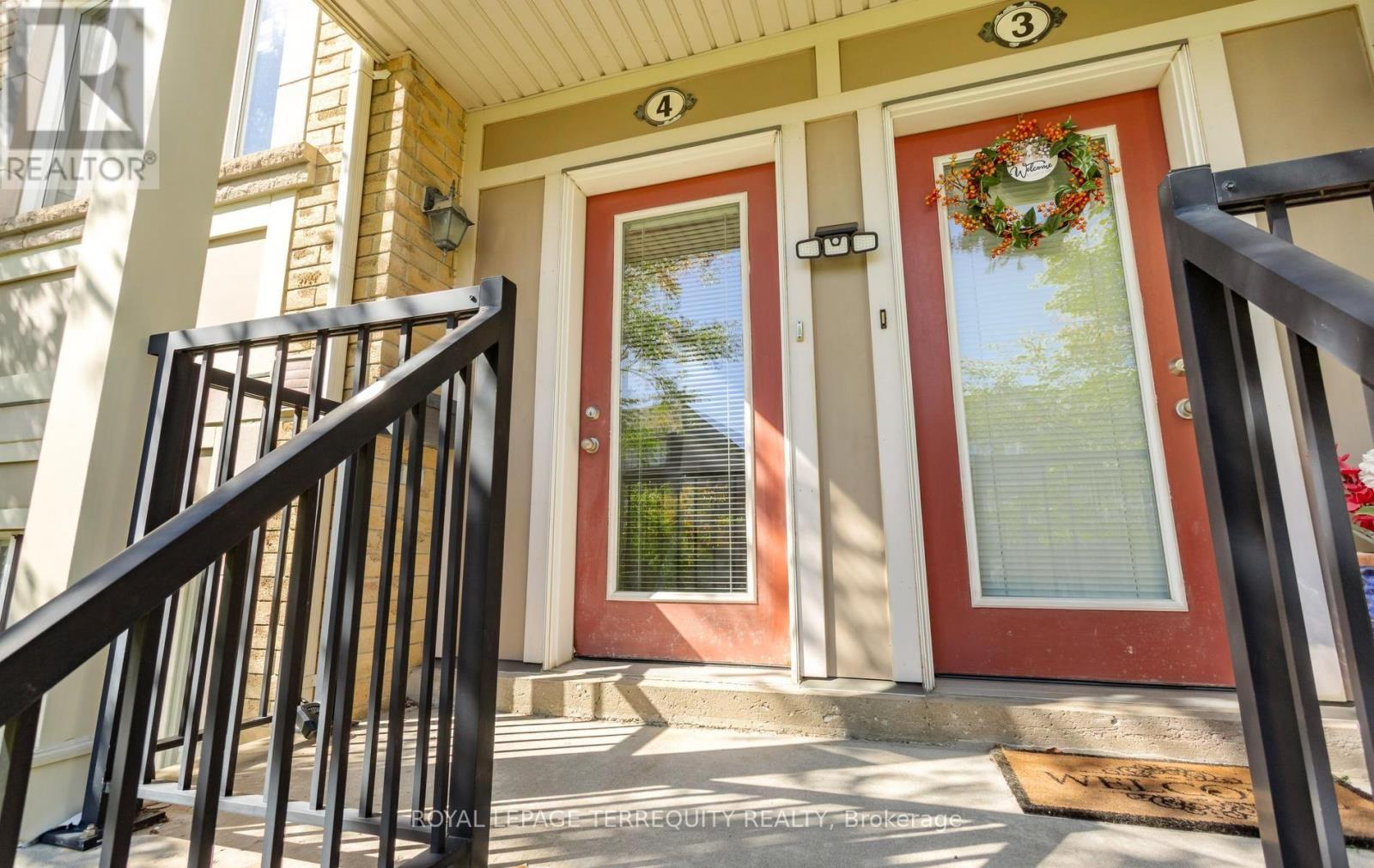 4- 3025 Destination Drive, Mississauga, ON photo 3