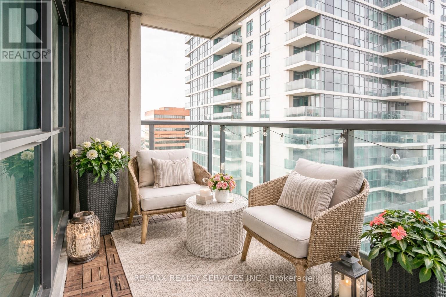 #811 205 SHERWAY GARDENS ROAD - 11