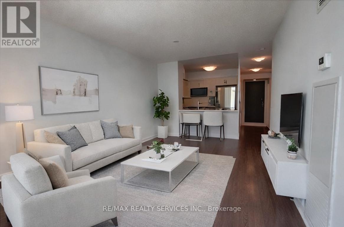 #811 205 SHERWAY GARDENS ROAD - 4