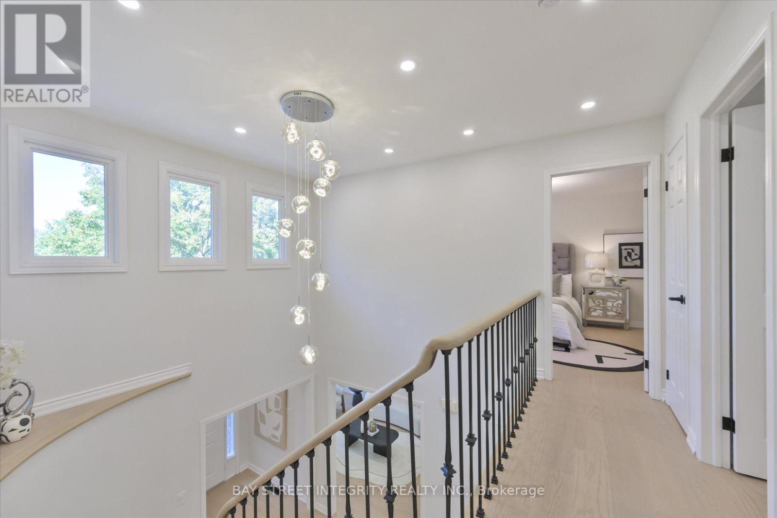 1906 Stoneybrook Court, Mississauga, ON photo 23