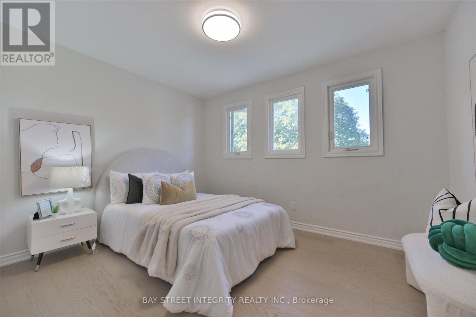 1906 Stoneybrook Court, Mississauga, ON photo 30