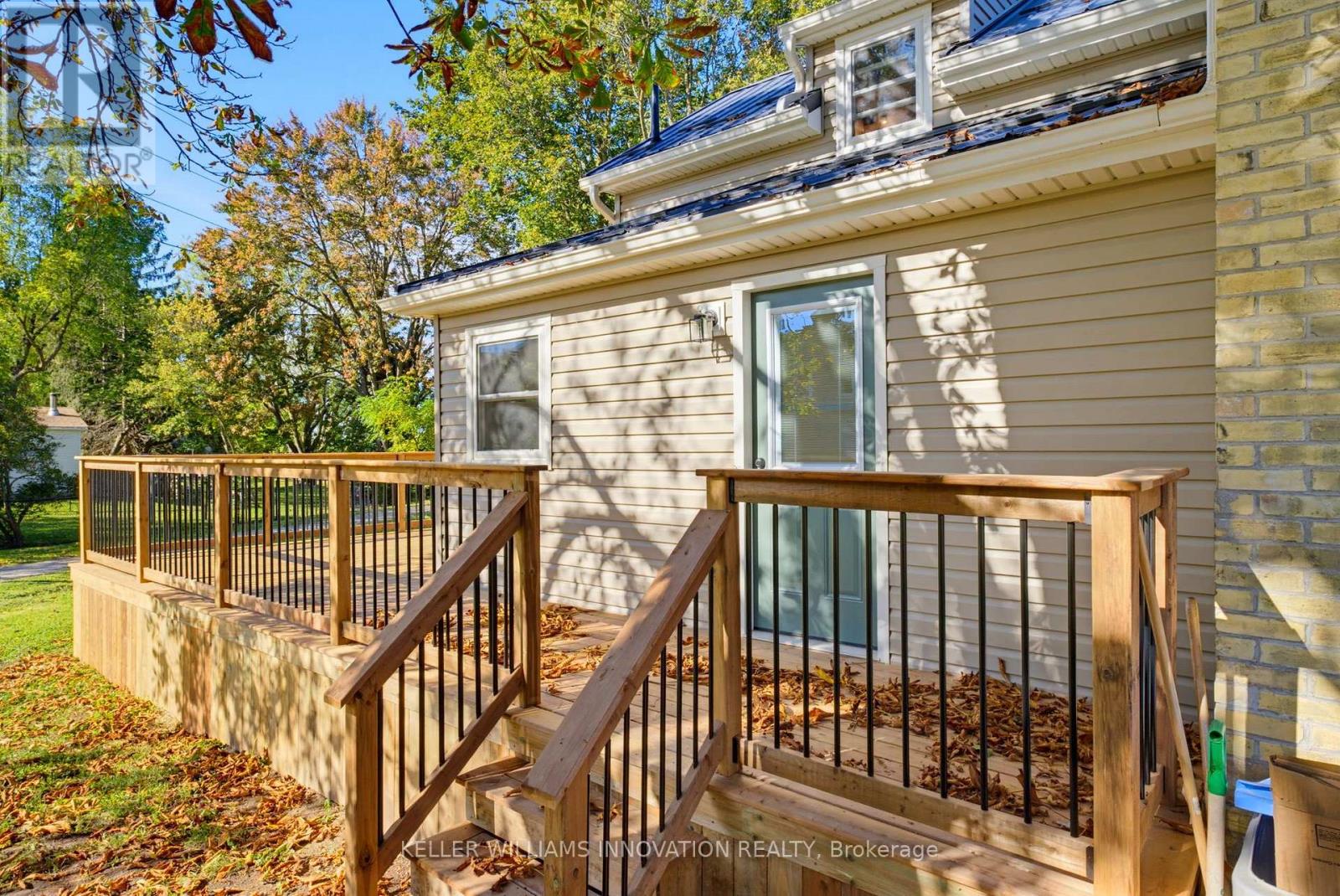 5 Macbeth Street, Perth East, ON photo 21