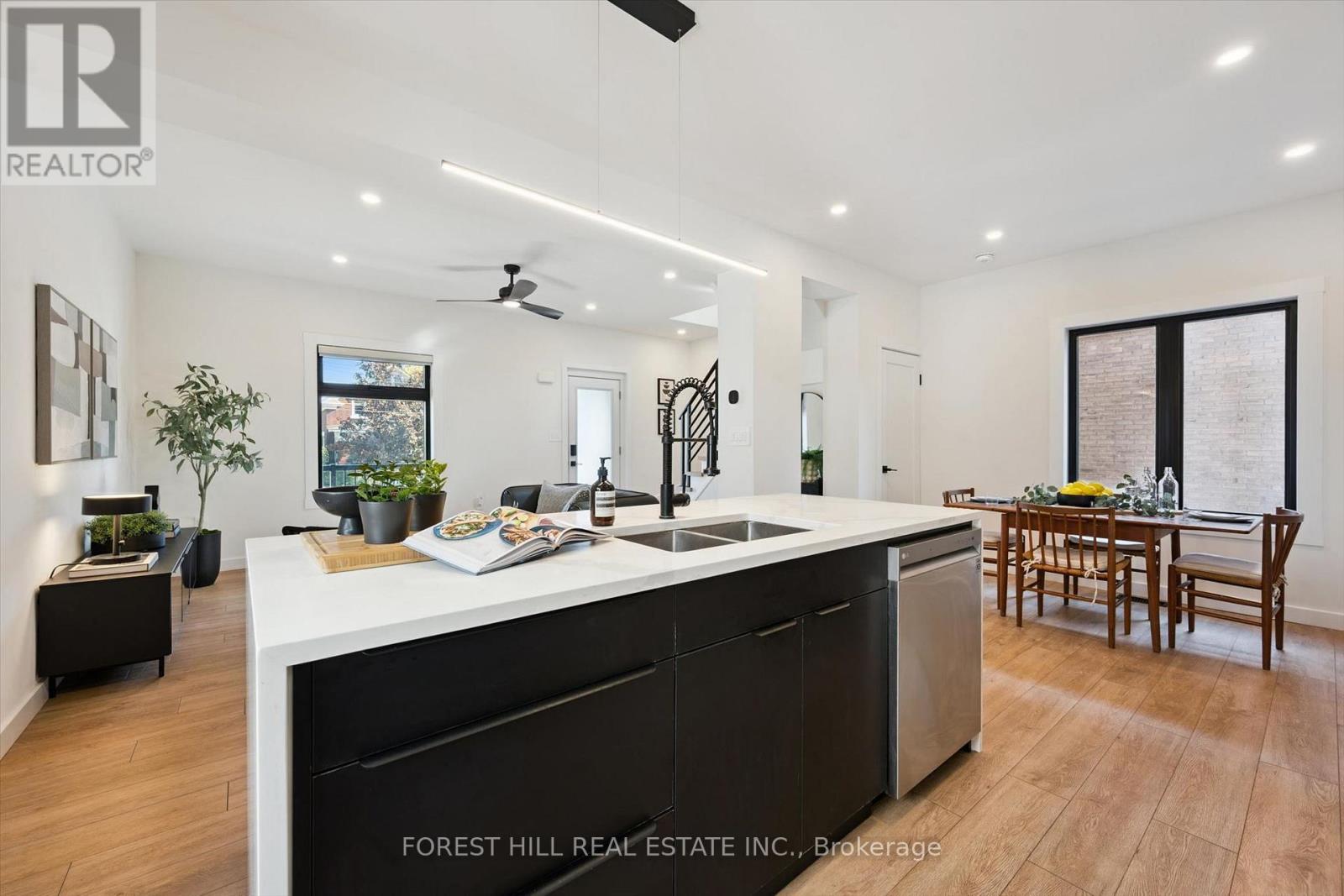 121 PARK STREET - 13