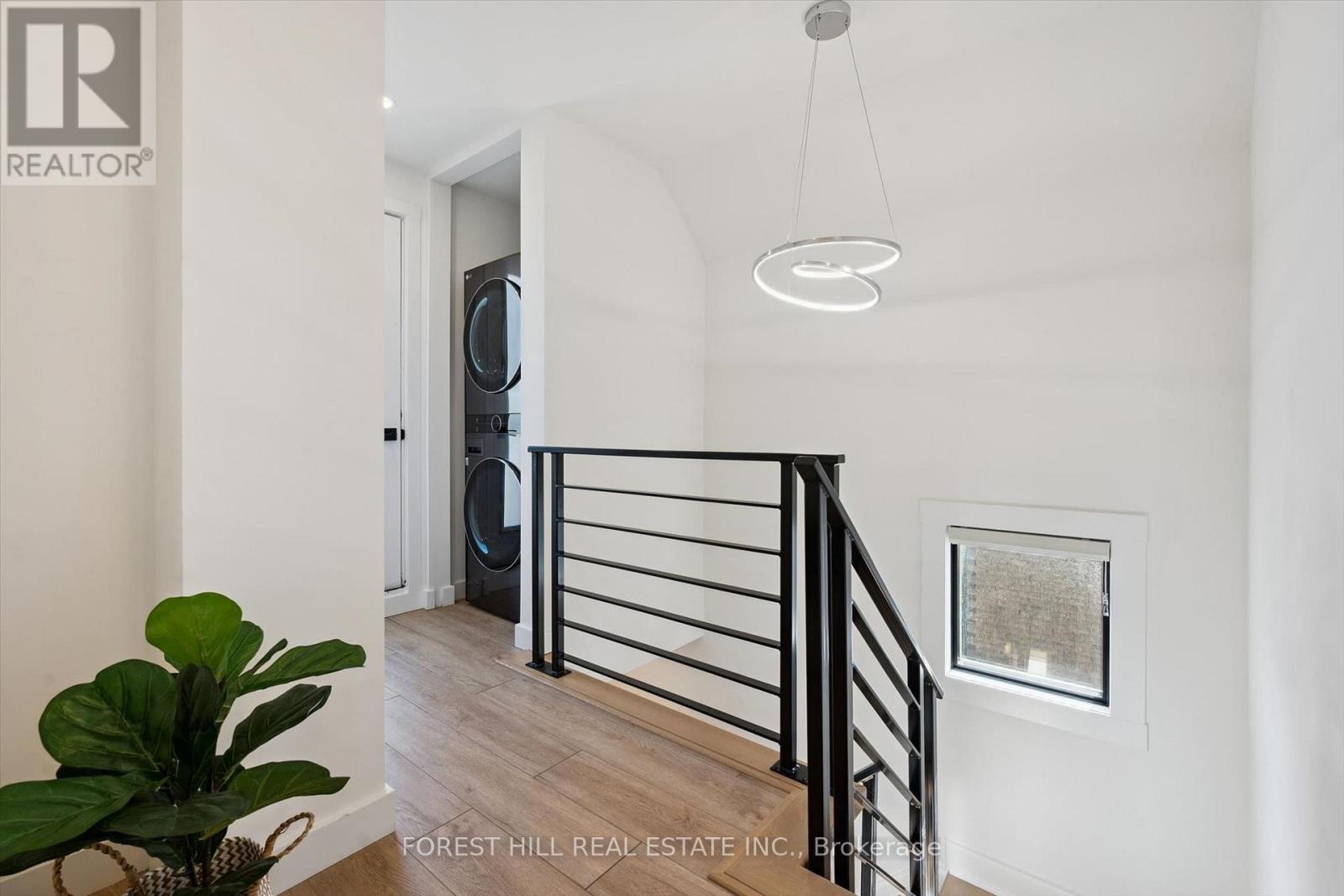 121 Park Street, Kitchener, ON photo 15