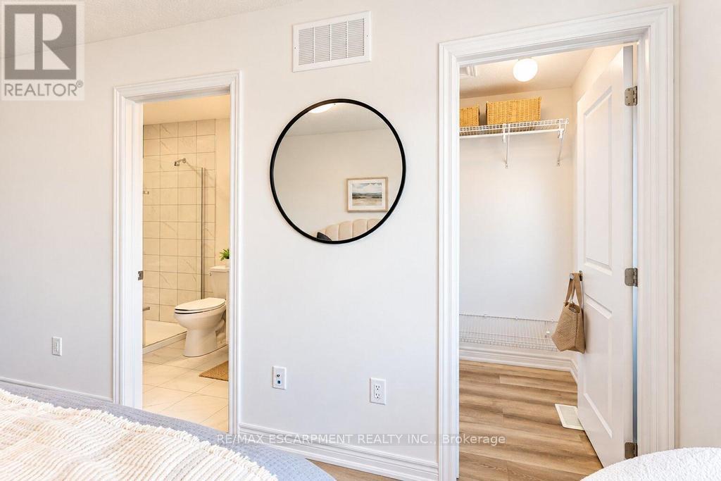 29- 120 Court Drive, Brant, ON photo 13