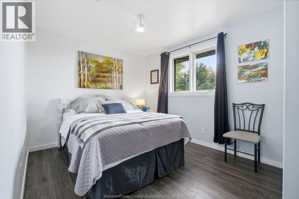9952 ST CLAIR RD - Image 22