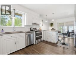 9952 St Clair Rd, Lakeshore, ON N0R1N0 Photo 14