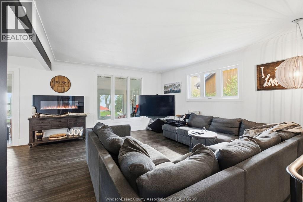 9952 ST CLAIR RD - 15