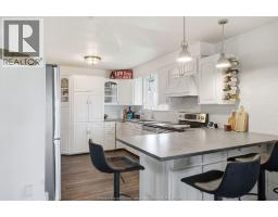 Mud room - 9952 St Clair Rd, Lakeshore, ON N0R1N0 Photo 13
