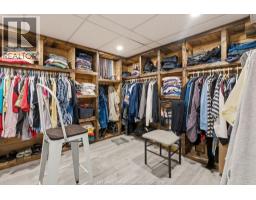 9952 St Clair Rd, Lakeshore, ON N0R1N0 Photo 35