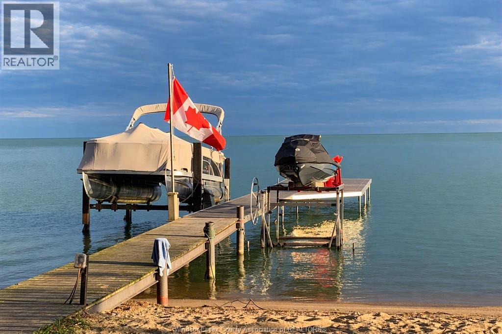 9952 ST CLAIR RD - 42