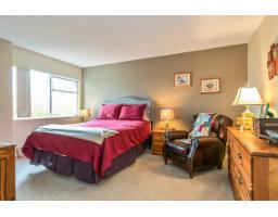 113 1442 Foster Street, White Rock, BC V4B3X7 Photo 12