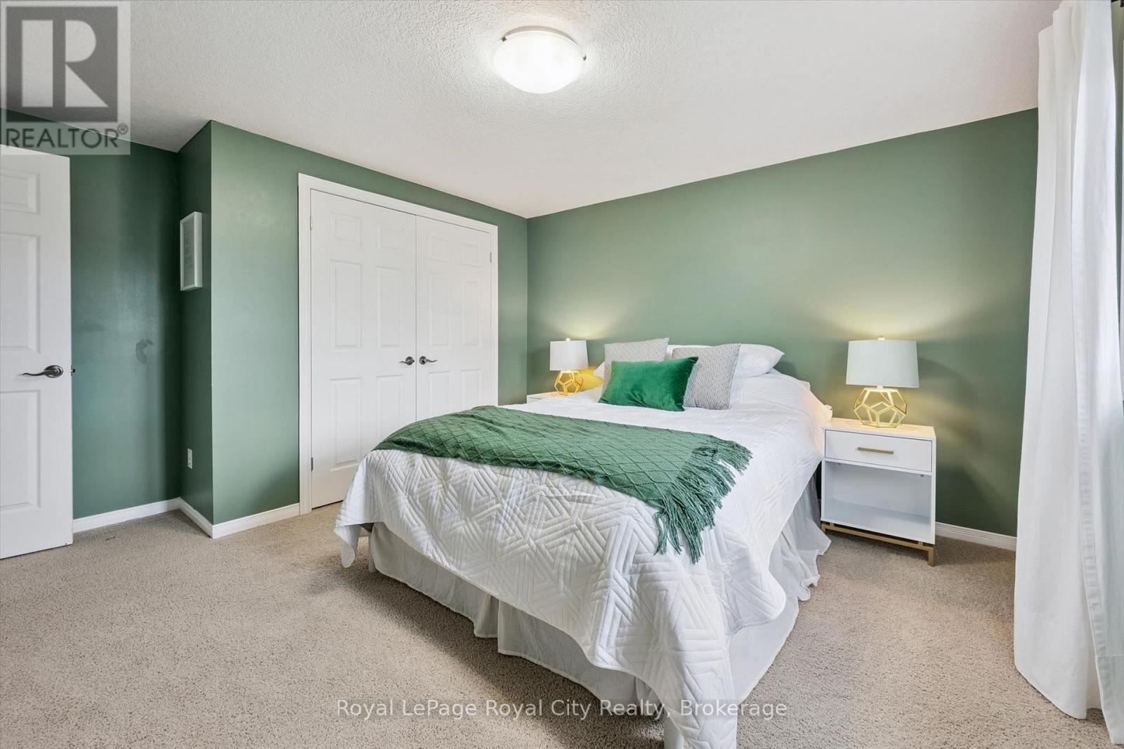 138 Flanders Road — photo 34
