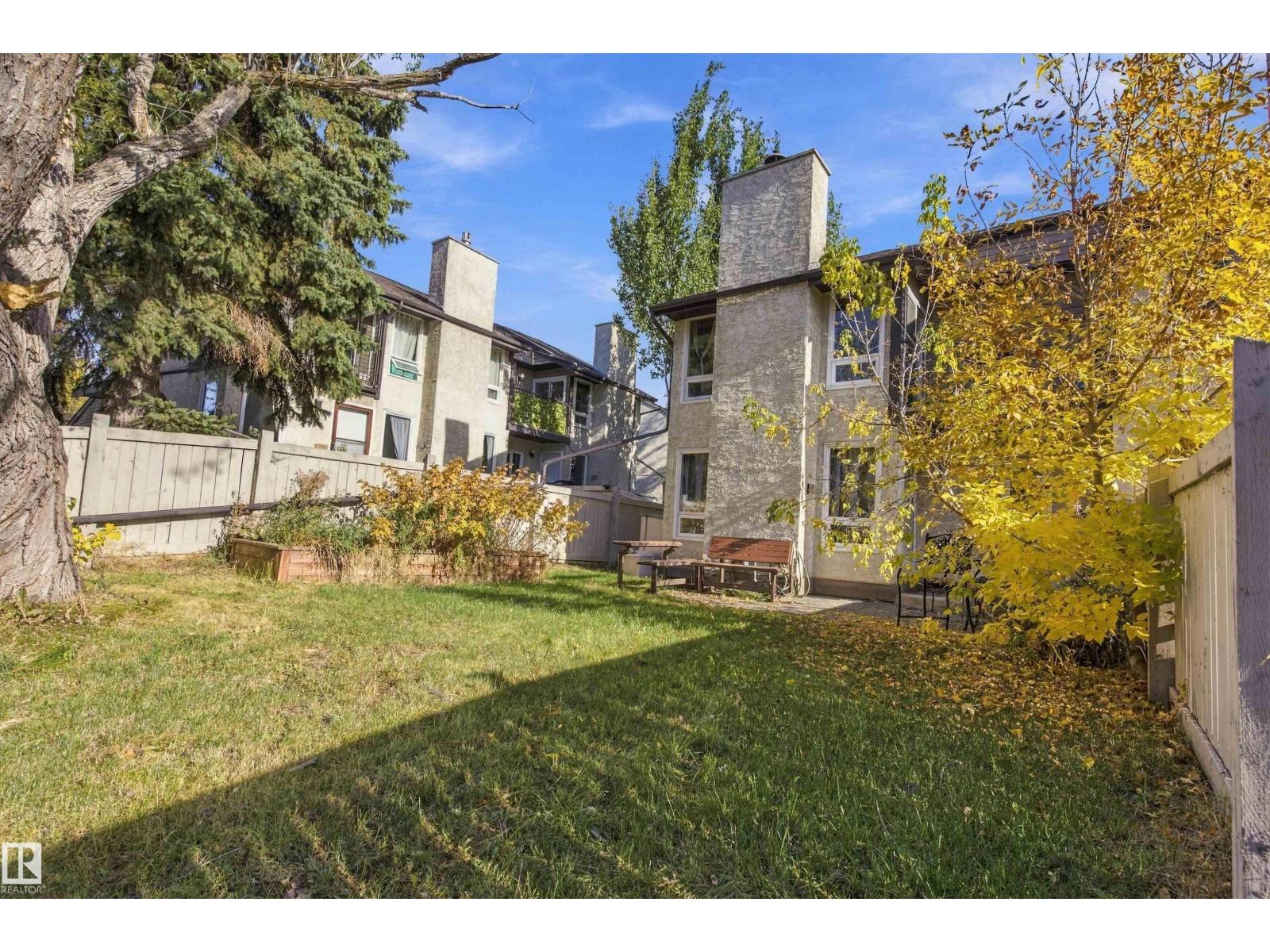 10619 BEAUMARIS RD NW - 44