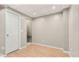 10619 Beaumaris Rd Nw, Edmonton, AB T5X5J5 Photo 37