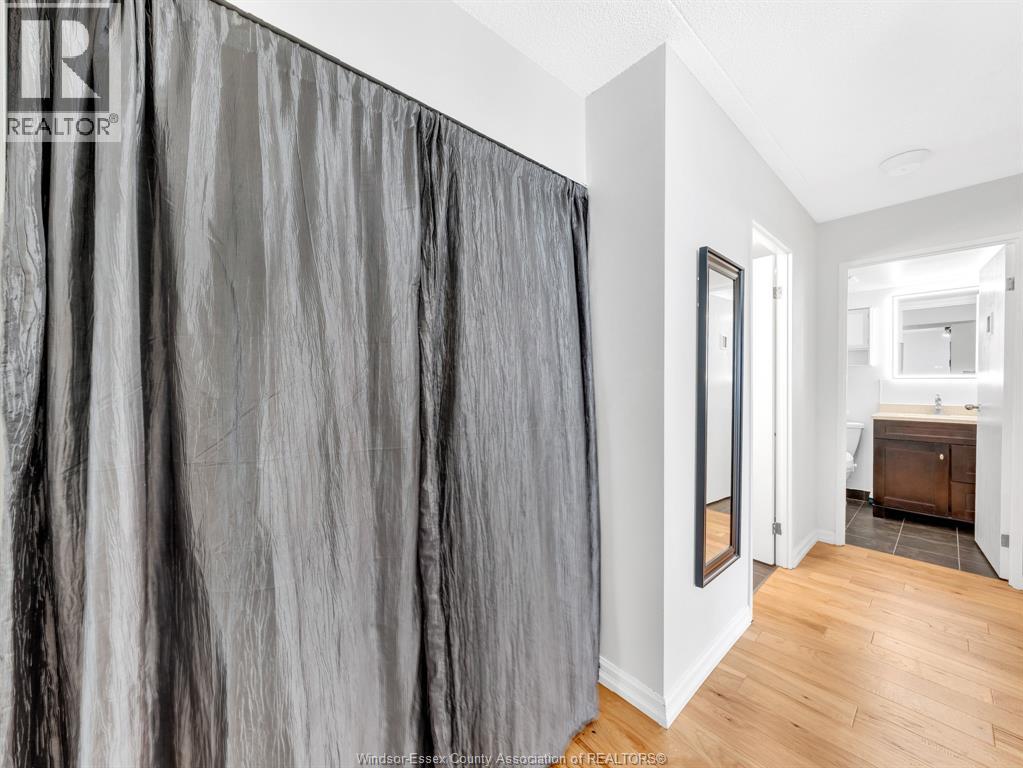 #3009 150 Park STREET West - 24