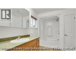 1734 Rankin, Windsor, ON N9B3W3 Photo 11