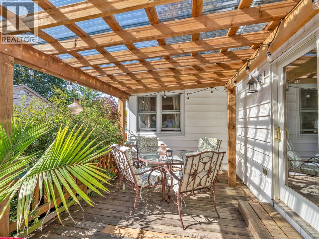 127 Baird AVENUE - 35