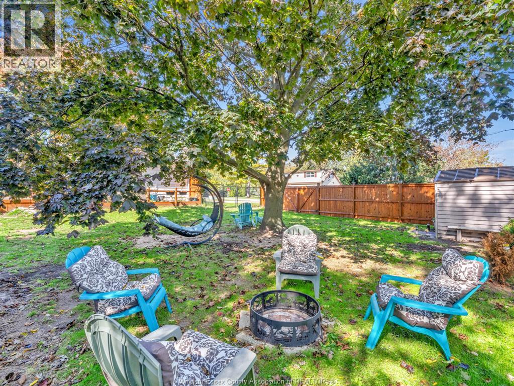127 Baird AVENUE - 41