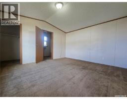4pc Bathroom - 125 1st Avenue Sw, Weyburn, SK S4H2H9 Photo 8