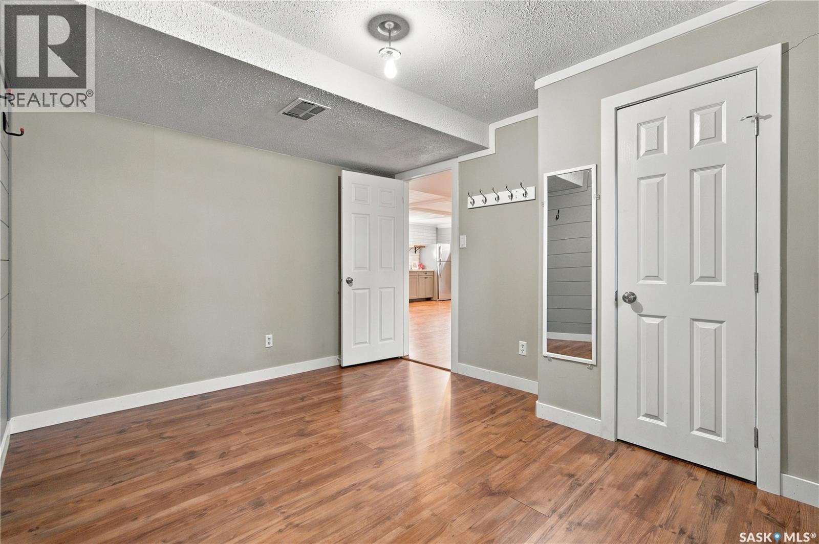 328 College AVENUE E, Regina — photo 29