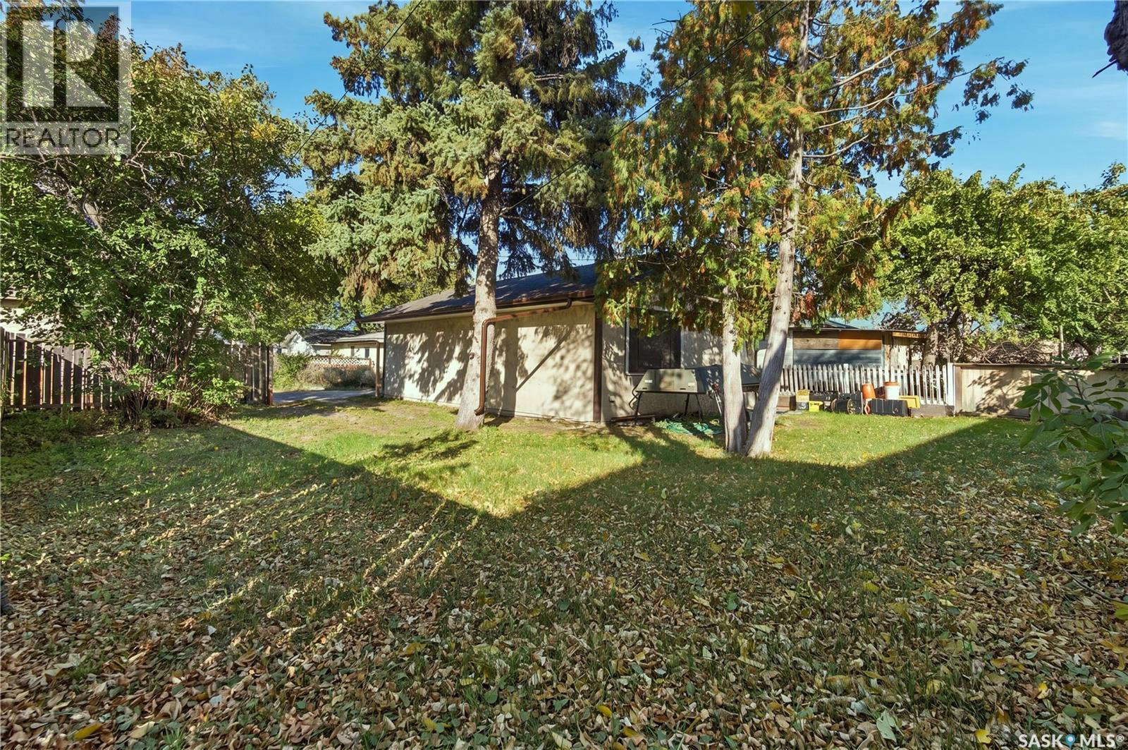 328 College AVENUE E, Regina — photo 33