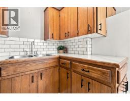 3pc Bathroom - 328 College Avenue E, Regina, SK S4N0V8 Photo 10